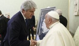 Morte Papa Francesco, tutti i piloti che ha incontrato: FOTO