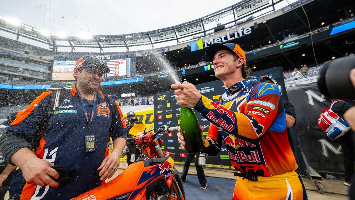 Supercross: Sexton imprendibile a East Rutherford