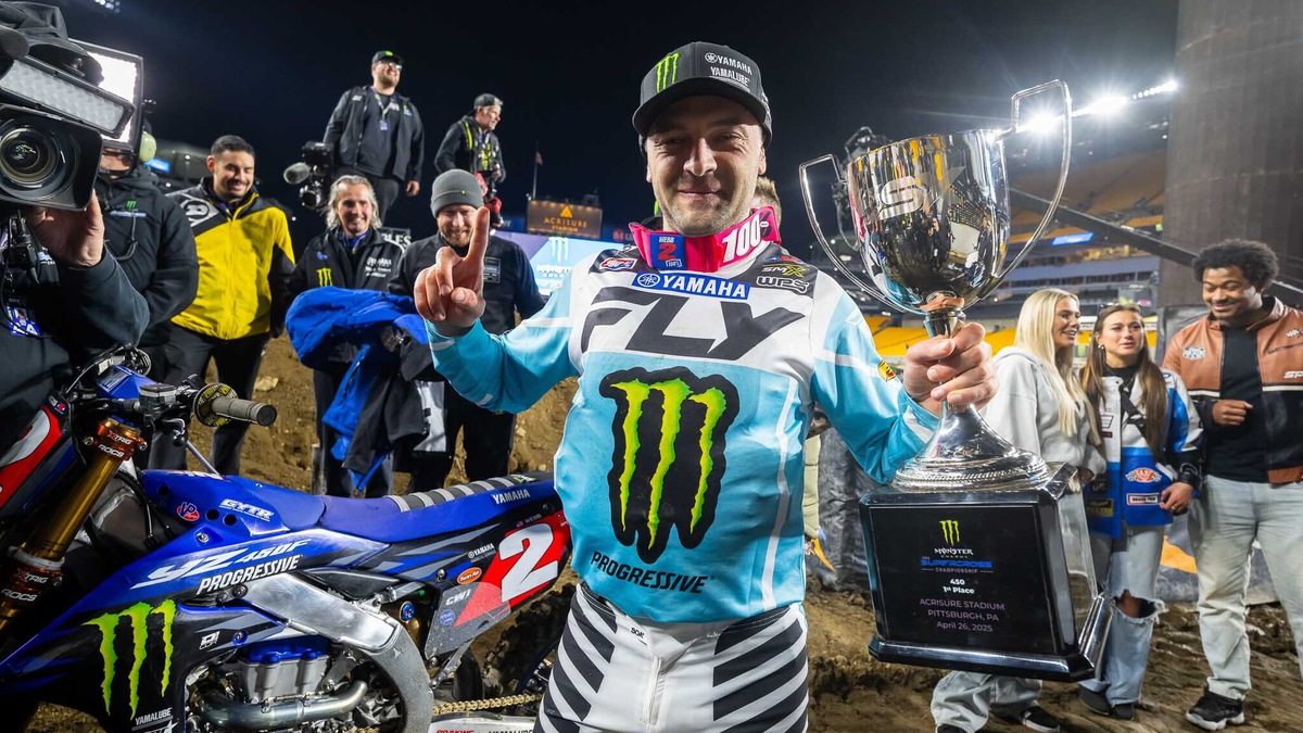 SX450: Webb a un passo dal titolo