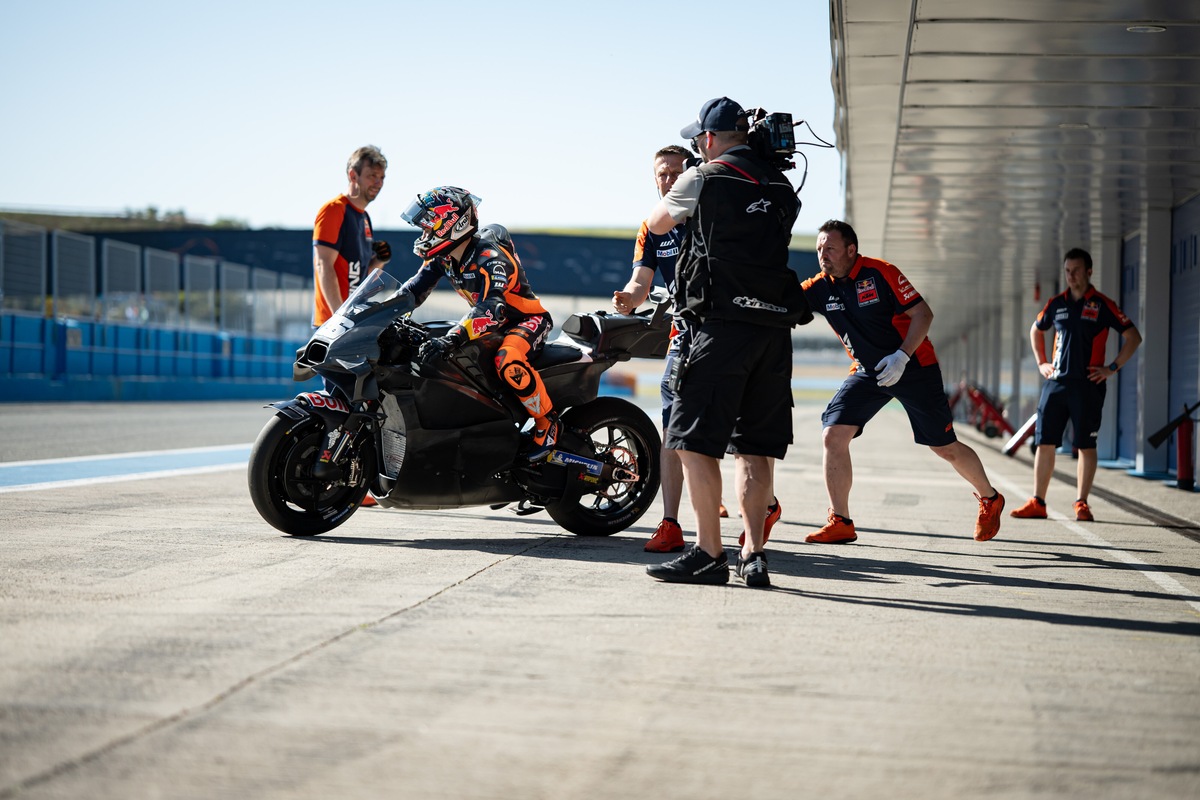 MotoGP, la carena avanzata della KTM vista da vicino: tutti i dettagli