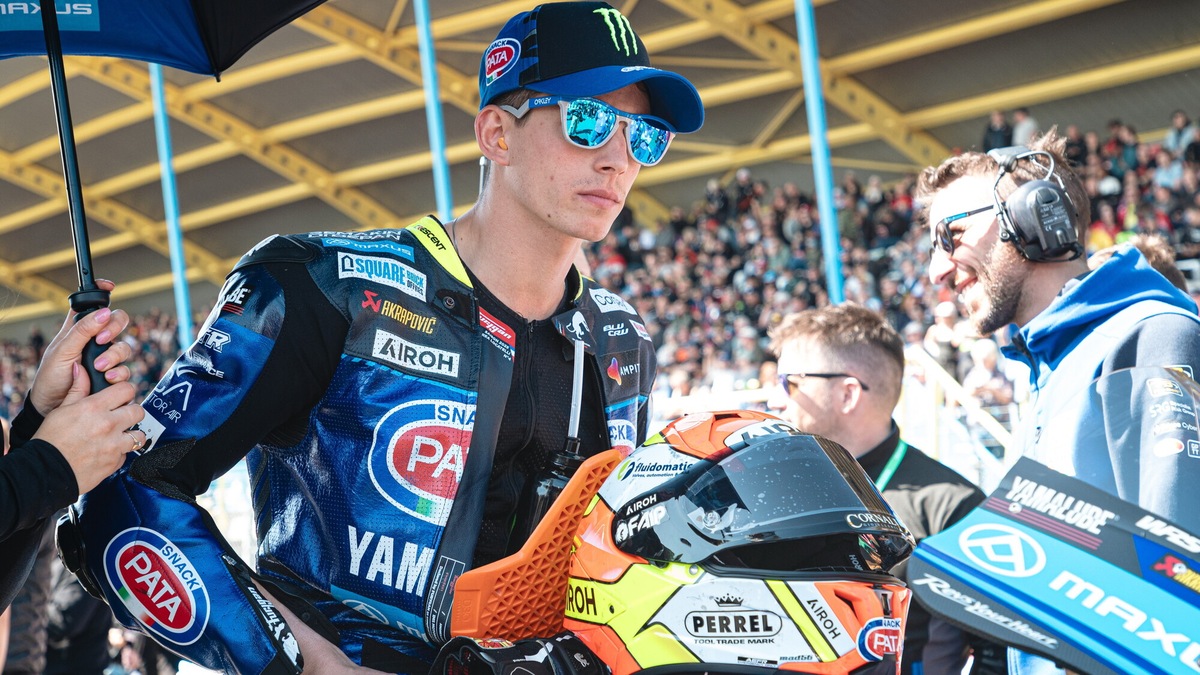 SBK, Locatelli guarda al futuro: “Sto bene in Yamaha, ma non escludo nulla”