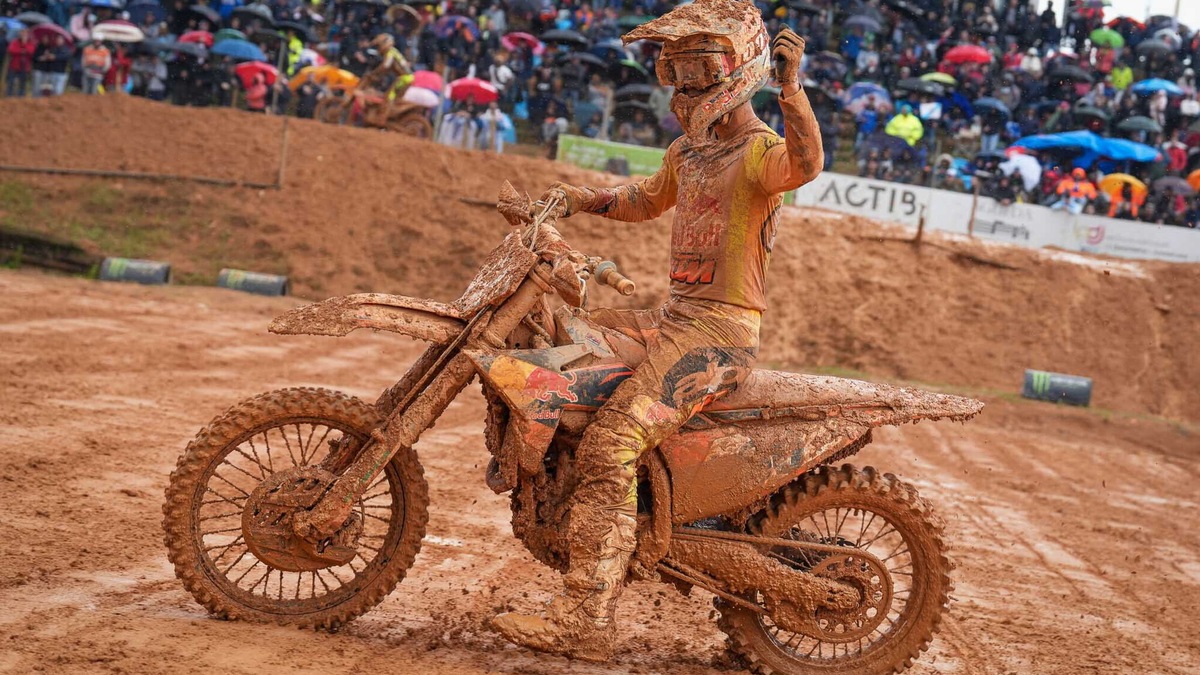 Portogallo: gara uno MX2 nel segno di Adamo