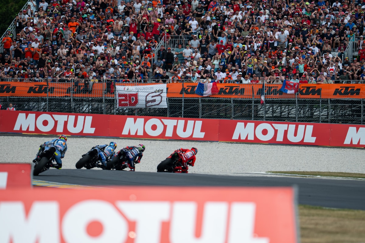 Sprint MotoGP Le Mans: il "race winning overtake" di Marc Marquez su Quartararo