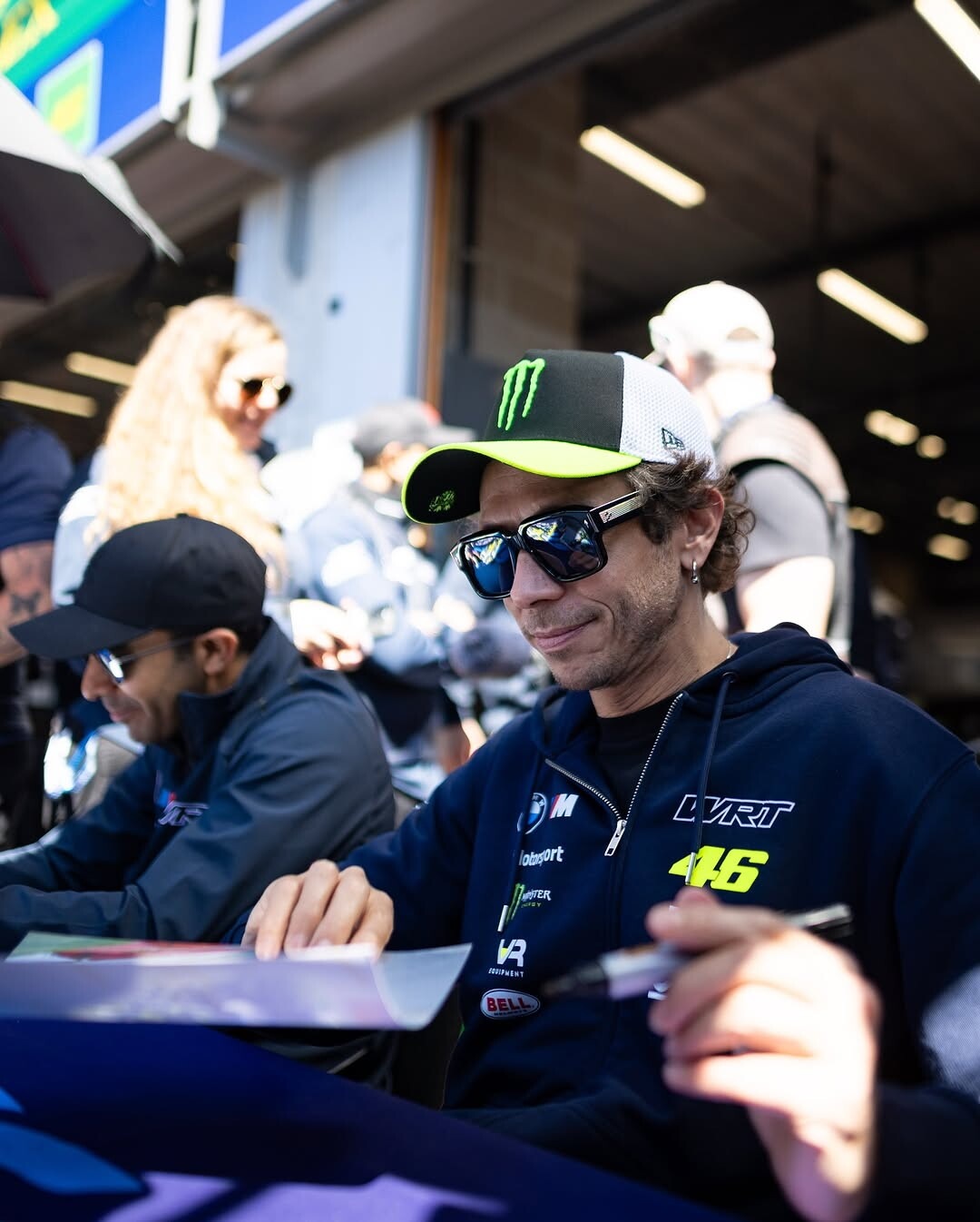 Valentino Rossi alla 6 ore di SPA insieme a Magnussen: che gara!