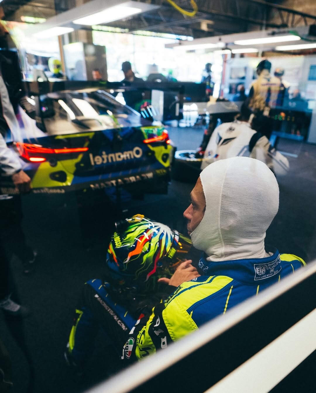 Valentino Rossi alla 6 ore di SPA insieme a Magnussen: che gara!
