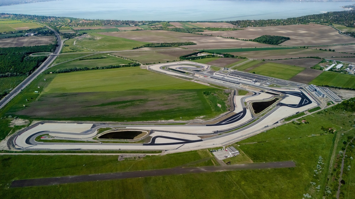 Il Balaton Park è (quasi) pronto per il mondiale Superbike: le foto inedite