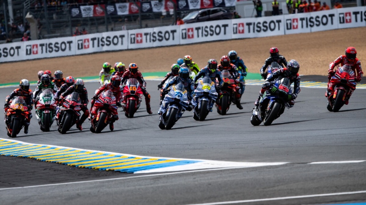 MotoGP Gran Bretagna, orari GP Silverstone: programmazione Sky e TV8 - Live