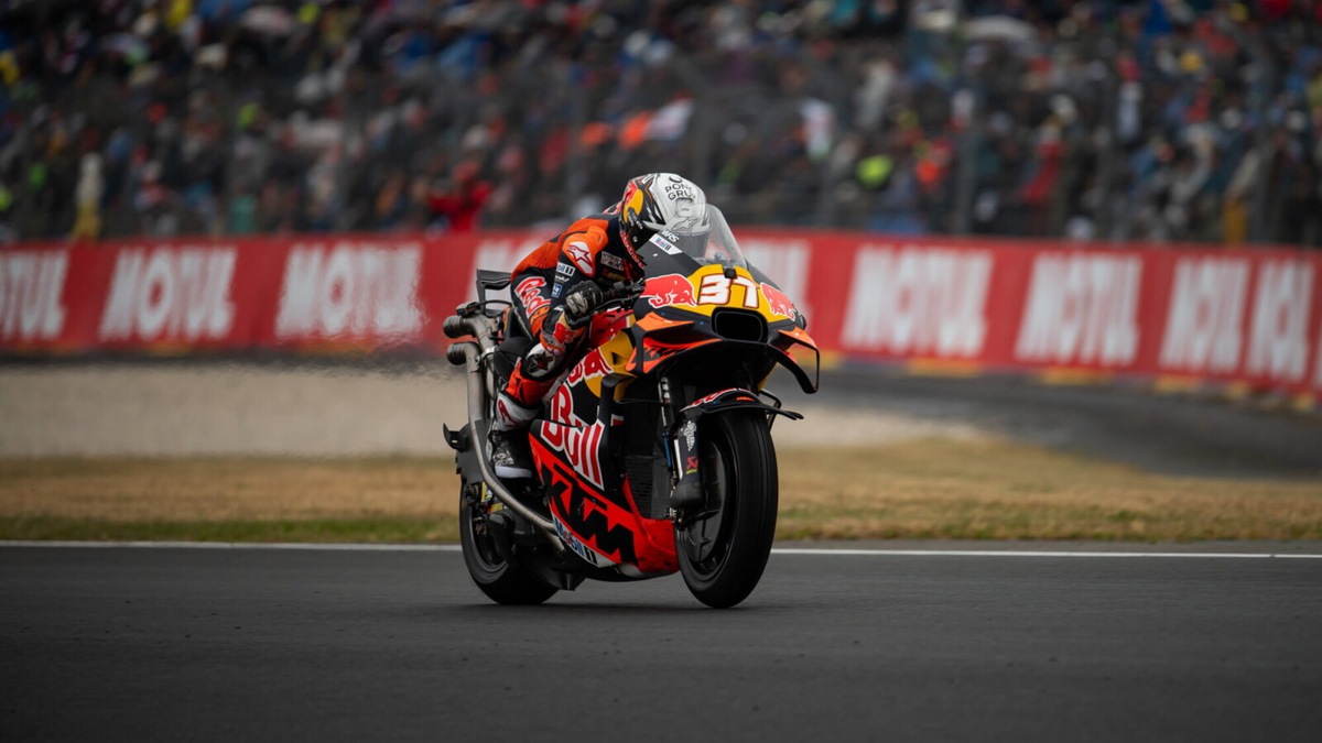 MotoGP, le ultimissime: Bajaj salverebbe KTM, ma il futuro in pista sarebbe da chiarire