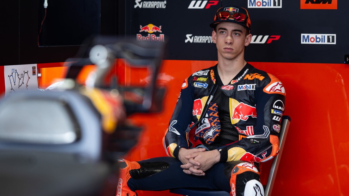 MotoGP, Alex Barros: "Acosta in VR46? Rossi gli farebbe il lavaggio del cervello"