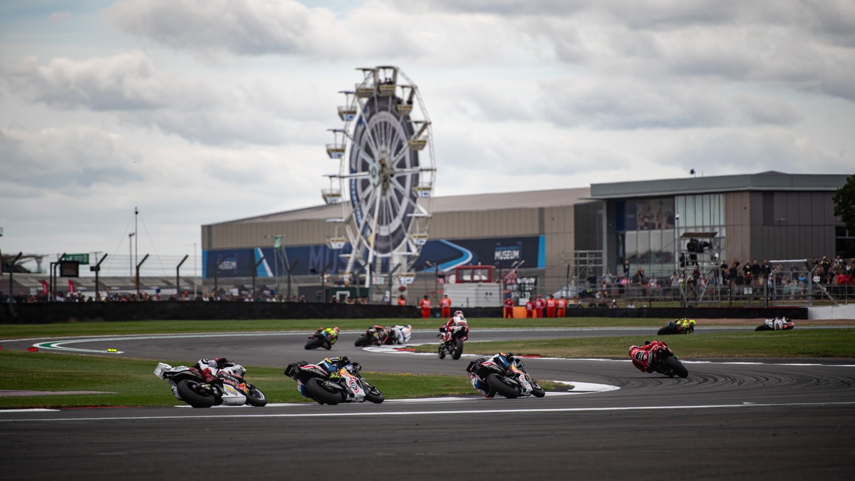 LIVE MotoGP 2025, GP Silverstone in DIRETTA: tutti gli aggiornamenti