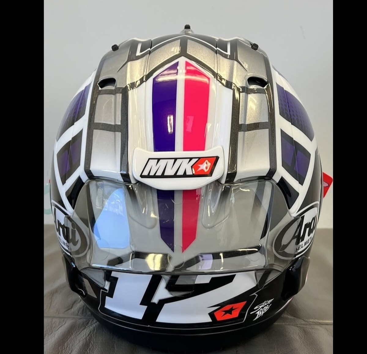 MotoGP, una varietà dei caschi speciali: da Bagnaia a Iannone