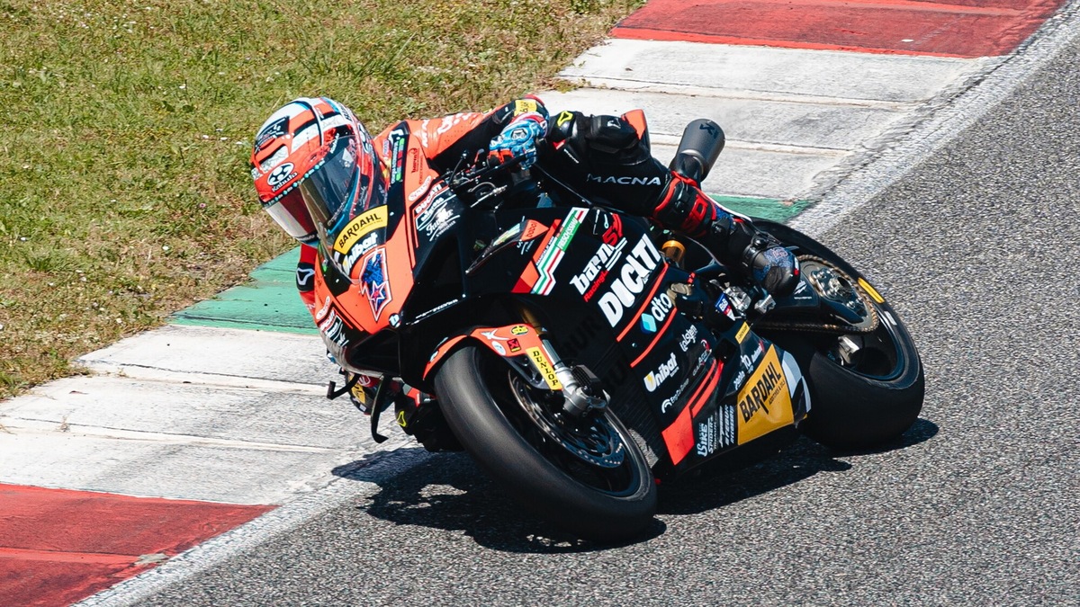 CIV SBK, la rivincita di Pirro: è sua la vittoria in Gara 2 al Mugello