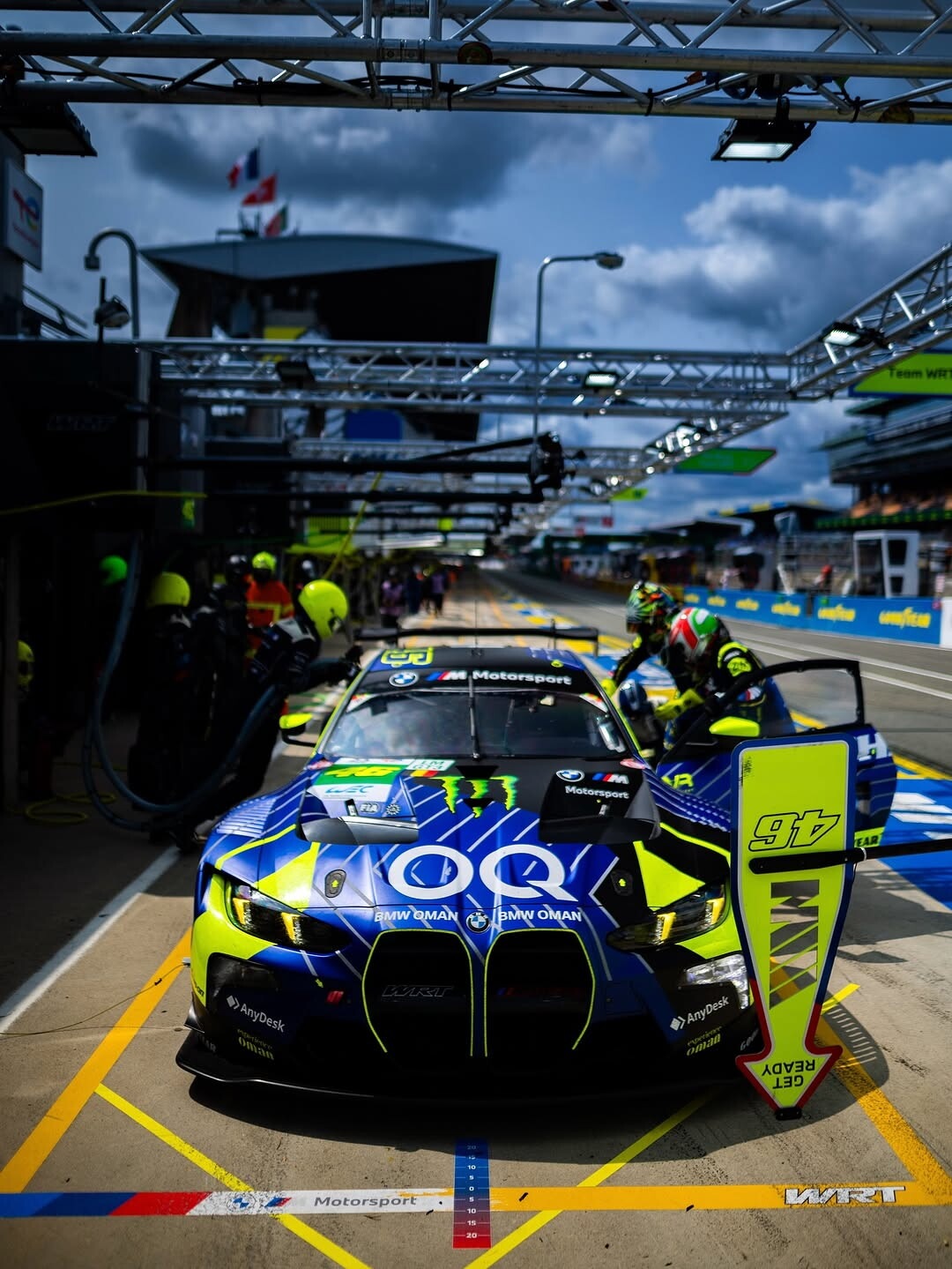 Valentino Rossi alla 24h di Le Mans: le foto dei primi giri in pista