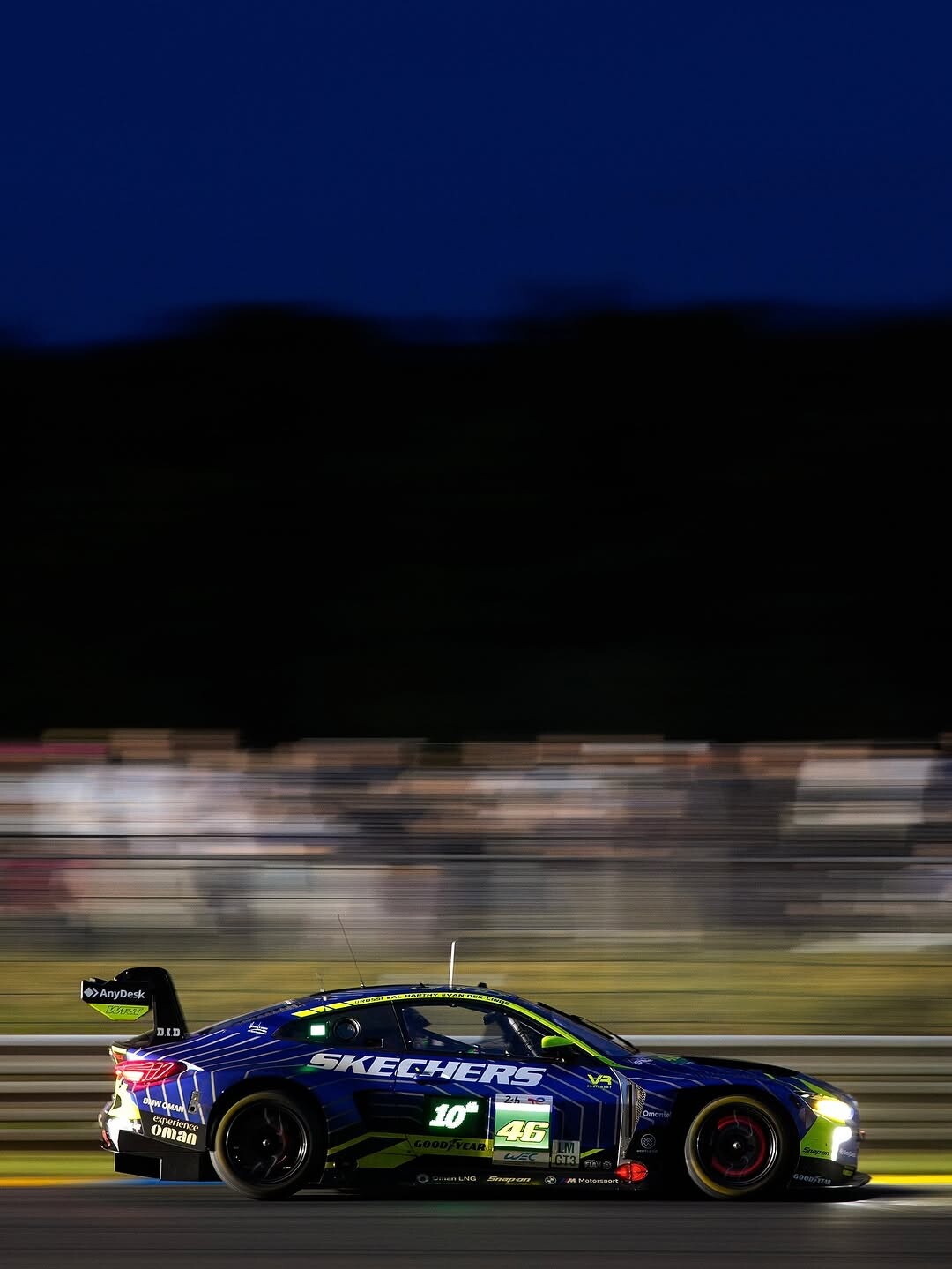 Valentino Rossi alla 24h di Le Mans: le foto dei primi giri in pista