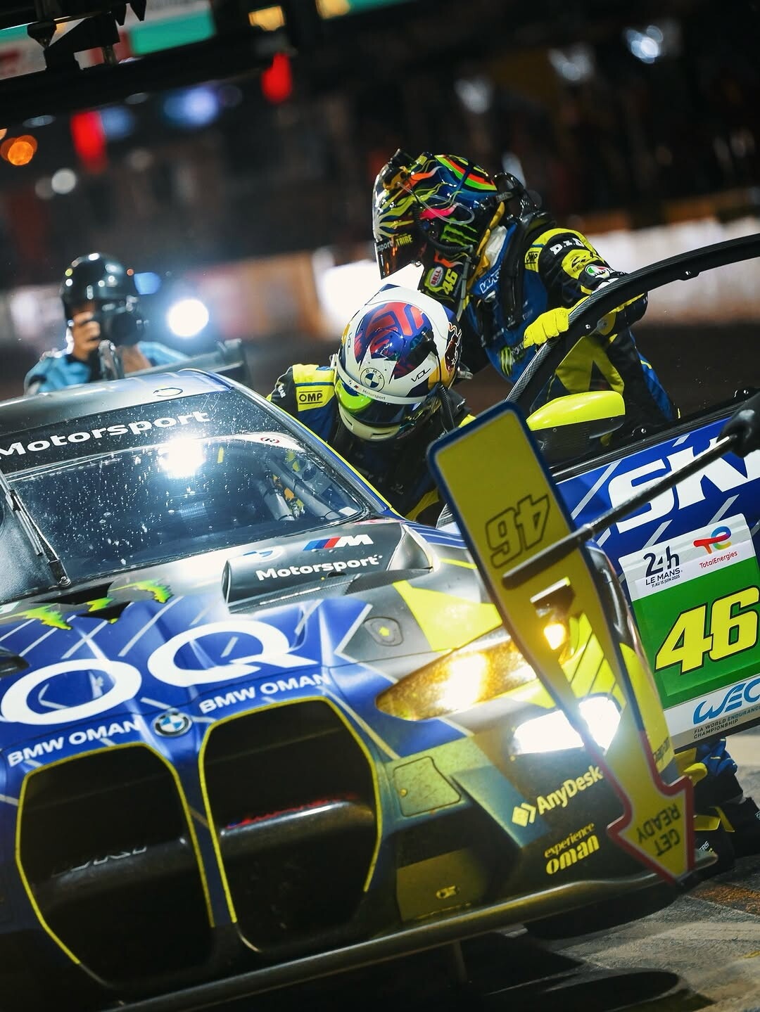 Valentino Rossi alla 24h di Le Mans: le foto dei primi giri in pista
