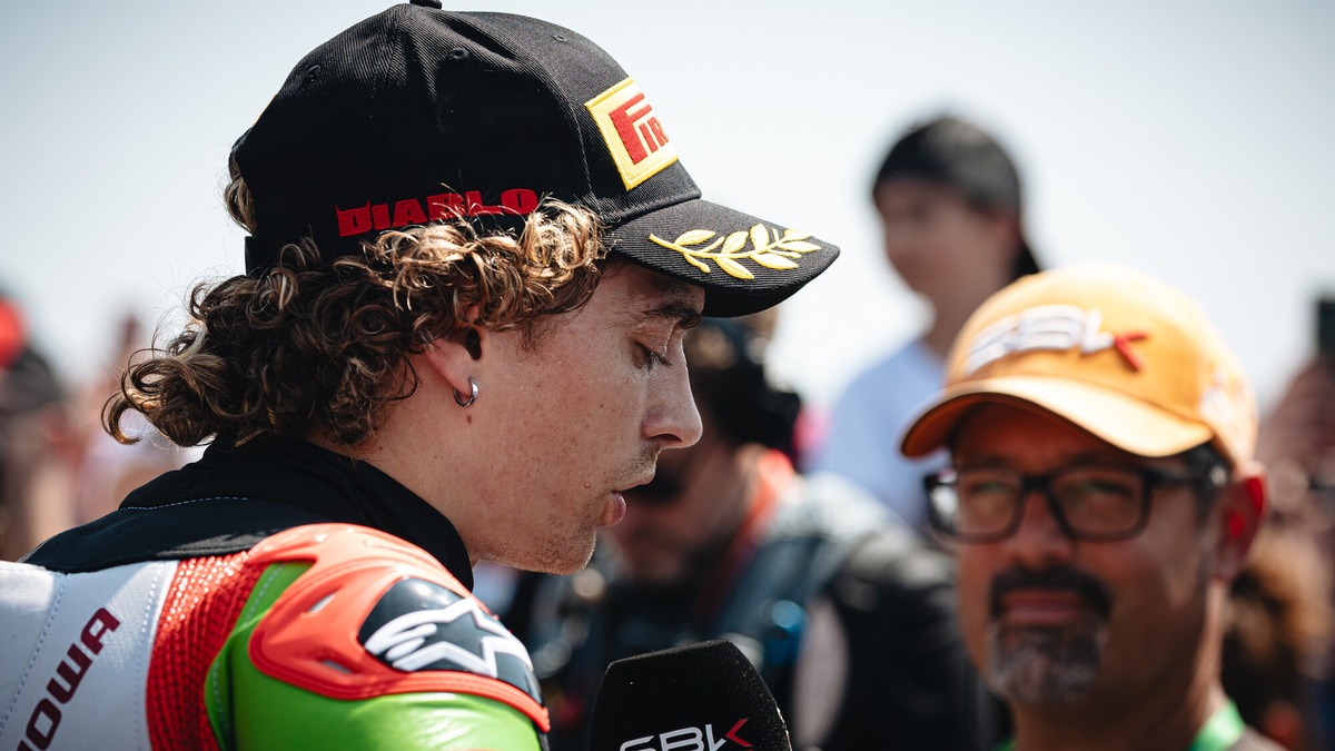 SBK Misano, Bassani: “Mi sono scusato nella ghiaia, mi spiace per Bulega e Ducati”