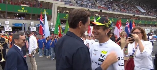 Valentino Rossi e Federer, l'abbraccio prima della 24h di Le Mans
