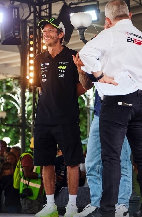 Valentino Rossi alla 24h di SPA, con lui anche Magnussen: tutte le foto