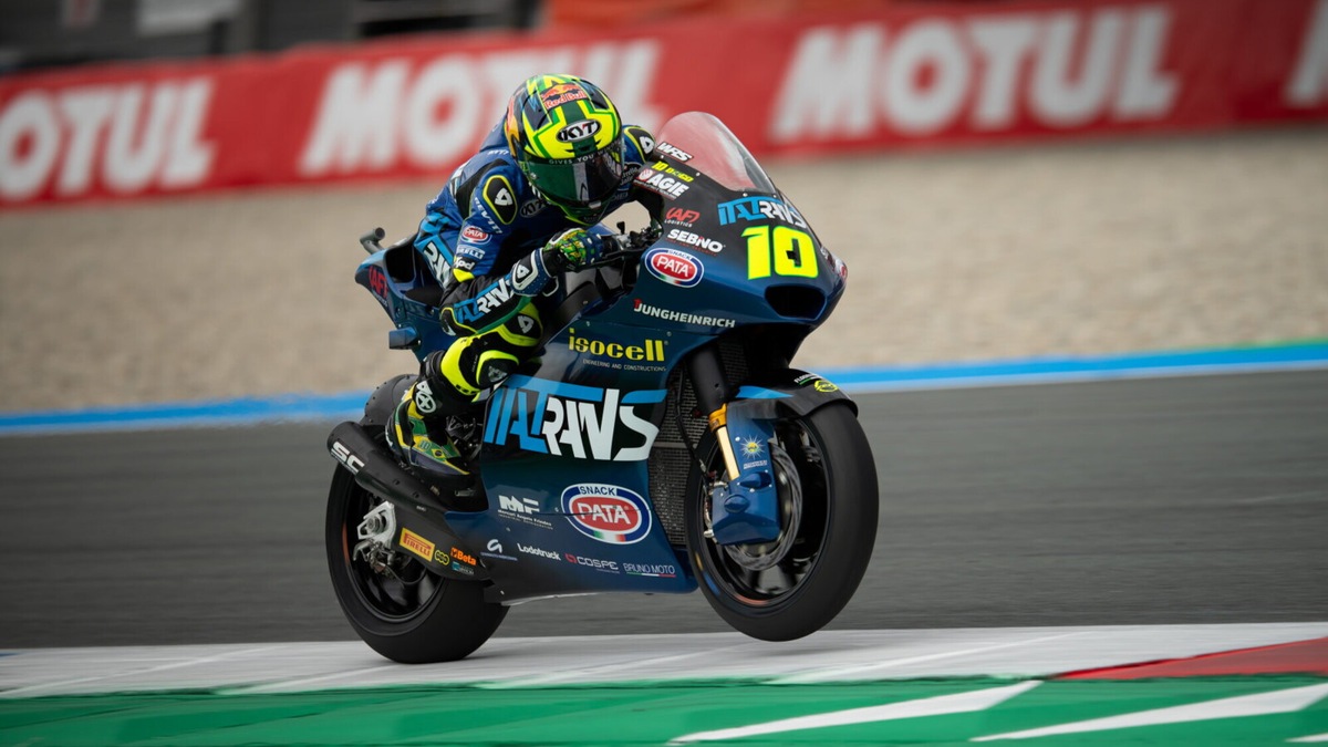 Moto 2, Qualifiche Assen: terza pole position consecutiva per Diogo Moriera, secondo Ivan Ortolà