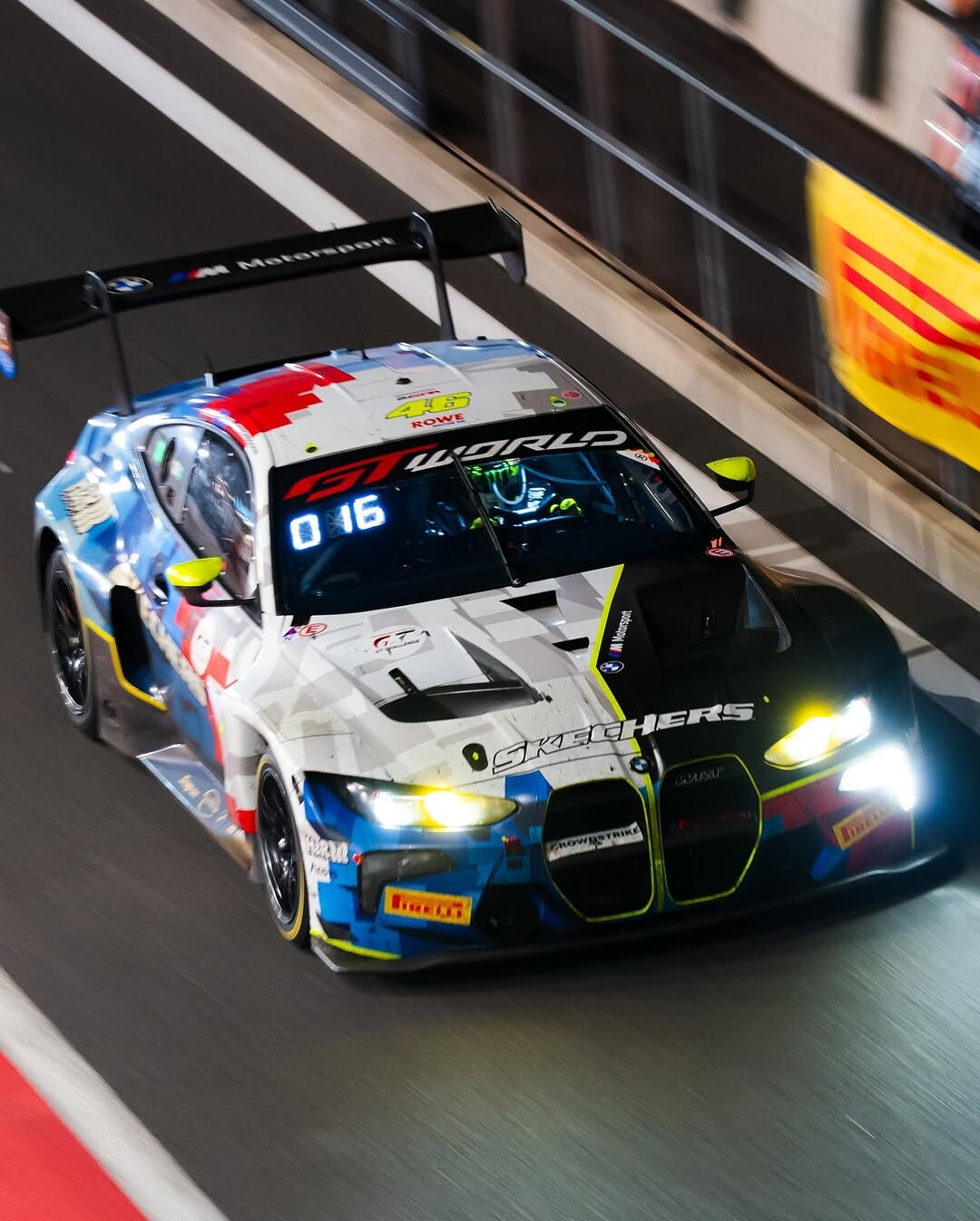 Tra sudore e insetti sull'auto, ecco il dietro le quinte della 24 SPA di Valentino Rossi