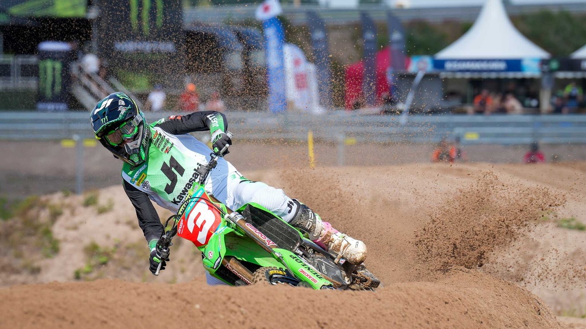 MXGP: pole position in Finlandia per Febvre e Sacha Coenen