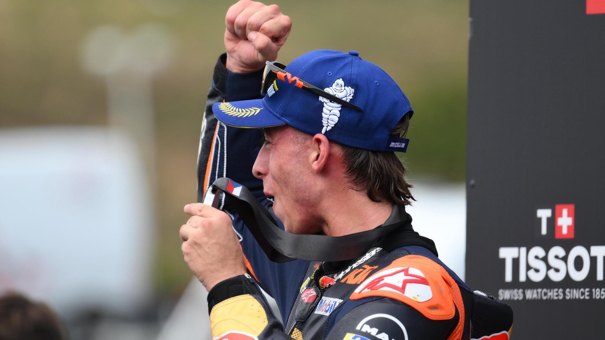 MotoGP Brno, Acosta: “Felice per il podio, ma sapevo che Marquez avrebbe risposto”