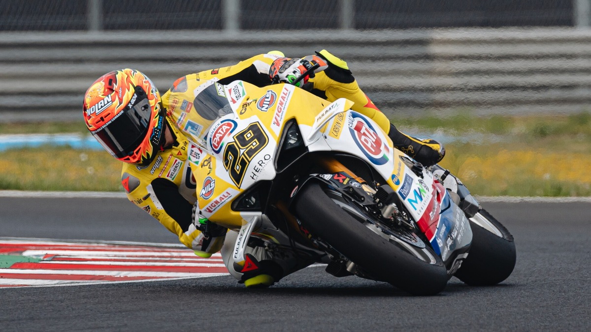 SBK Ungheria, Iannone: “Ho qualche opzione, ma devo decidere se continuare o no”