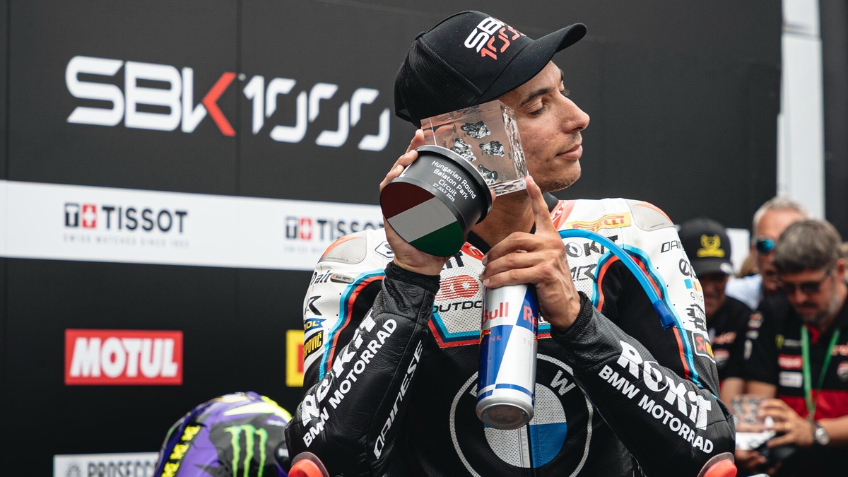 SBK Balaton, Superpole Race: Razgatlioglu trionfa nella gara 1000, disastro per Bulega