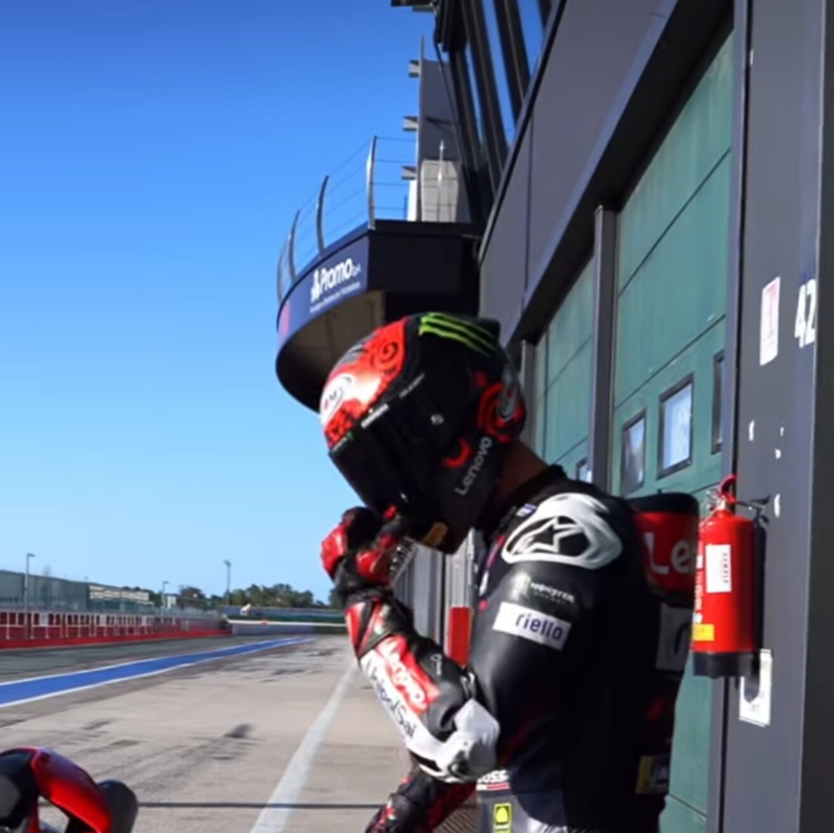 MotoGP, vacanze finite per Pecco Bagnaia: dalla Sardegna a Misano