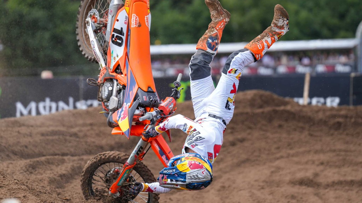 La spettacolare caduta di Sacha Coenen a Lommel