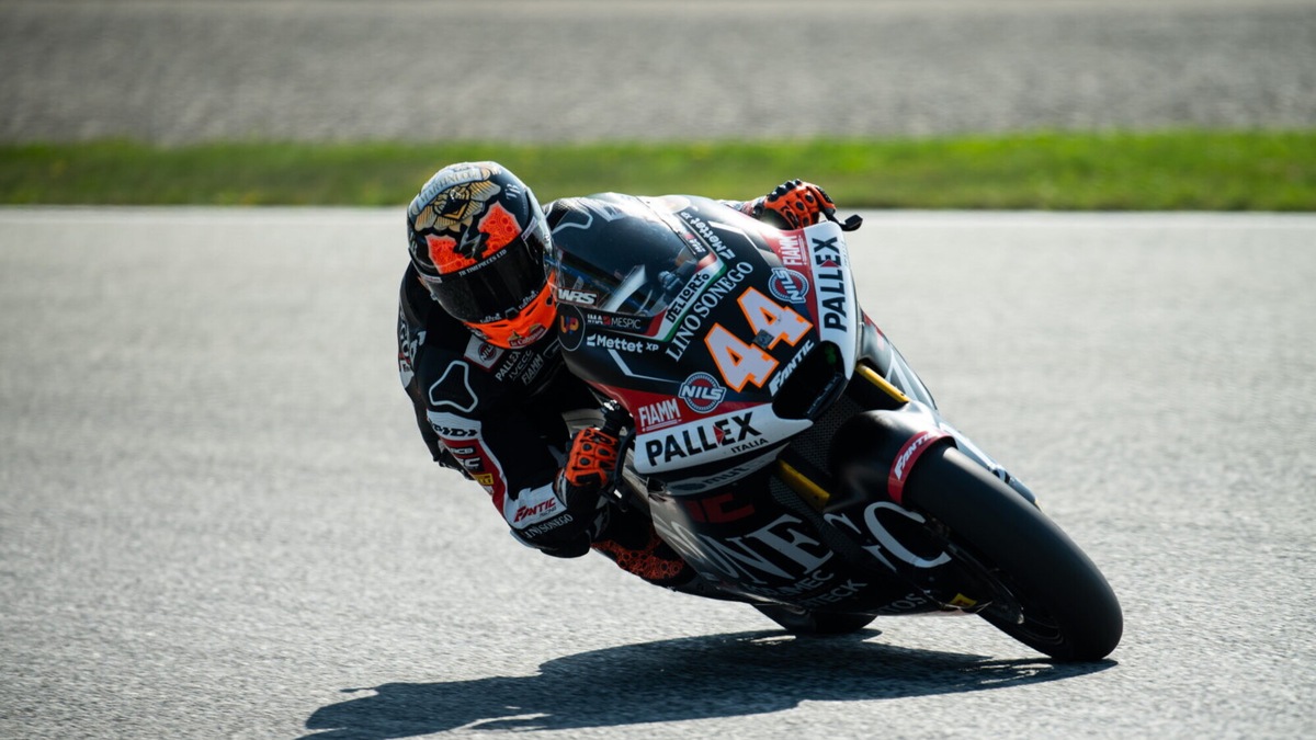 Moto2 Austria: Aron Canet prenota la pole, quarto Celestino Vietti