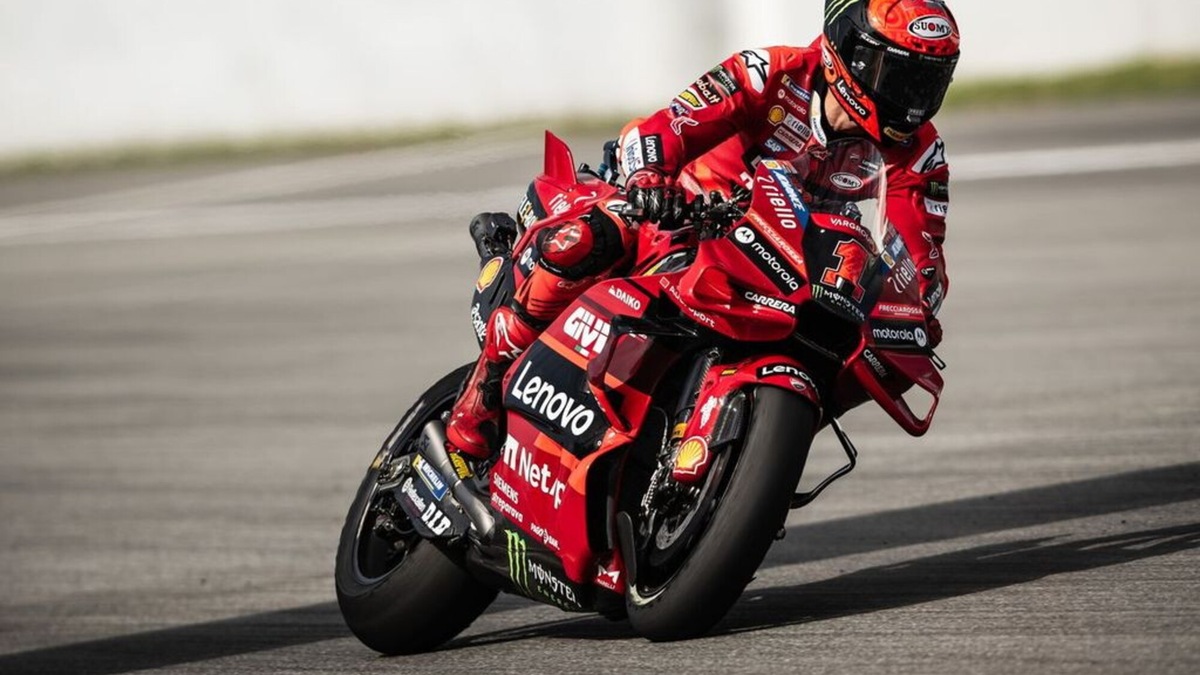 MotoGP, a Barcellona l’incidente spaventoso di Pecco Bagnaia nel 2023
