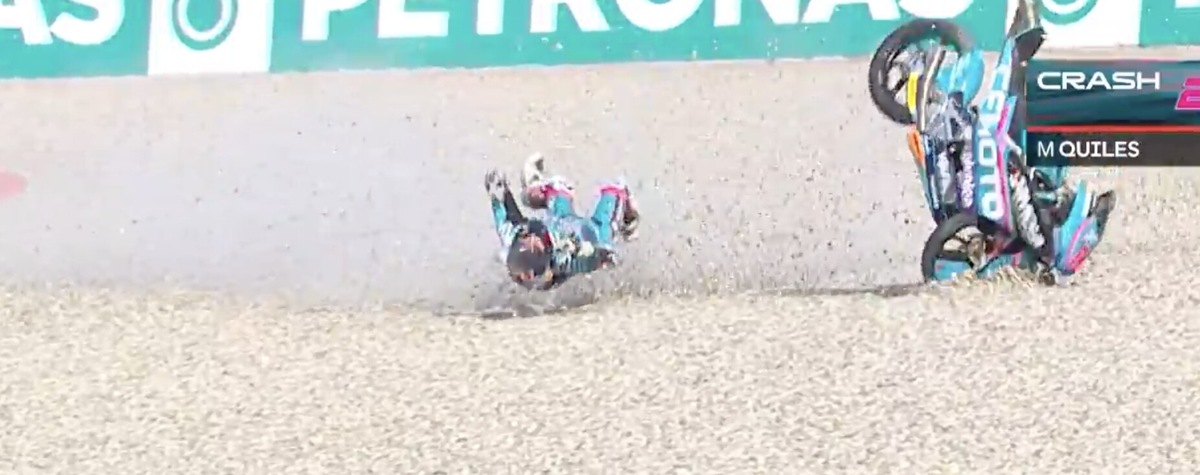 Moto3, la sequenza della spaventosa caduta di Maximo Quiles a Barcellona