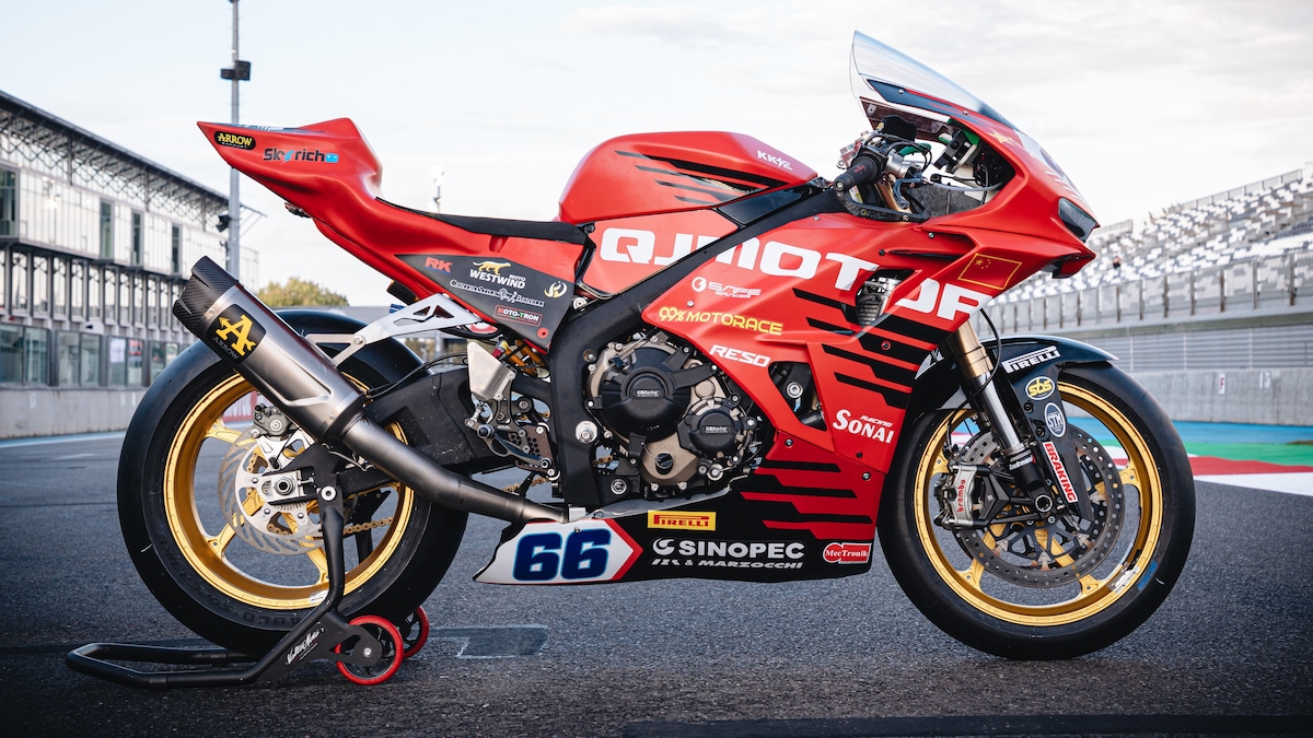 QJ Motor alla riscossa: ecco la nuova SRK 800 RS per l'assalto alla SSP