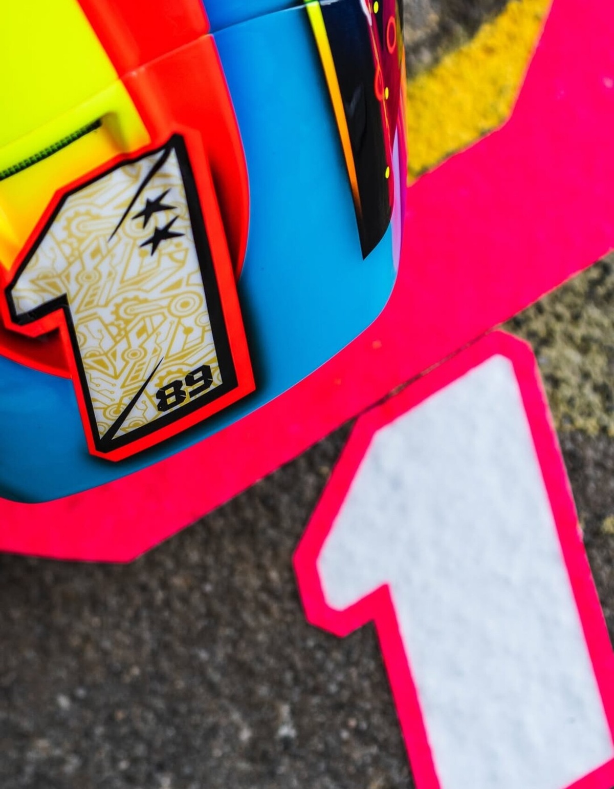 MotoGP, da Marquez a Quartararo e Martin ma non solo: ecco i caschi speciali di Barcellona