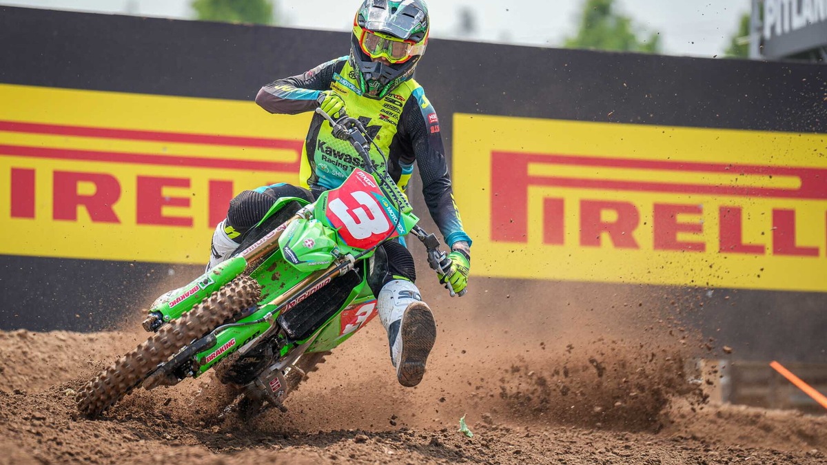 MXGP di Cina: Febvre brilla nella libere