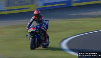 MotoGP, paura per Quartararo in Giappone: sfiora il muro per un pelo