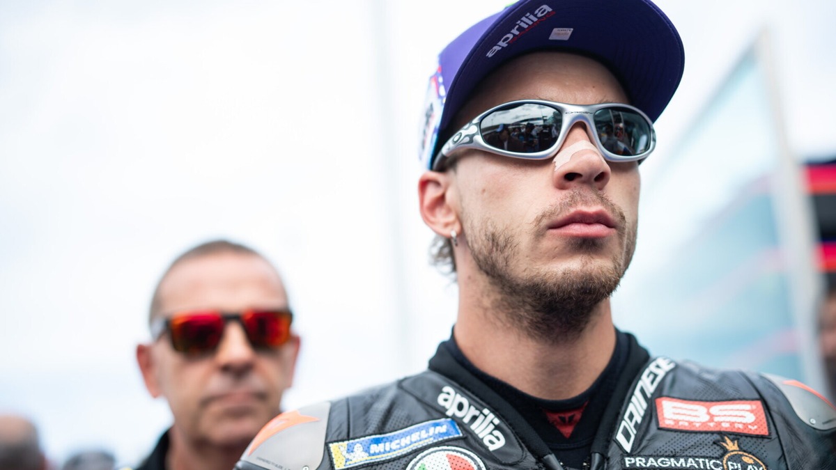 MotoGP, Bezzecchi: "La gamba destra è un macello! Sono triste, potevamo fare di più"