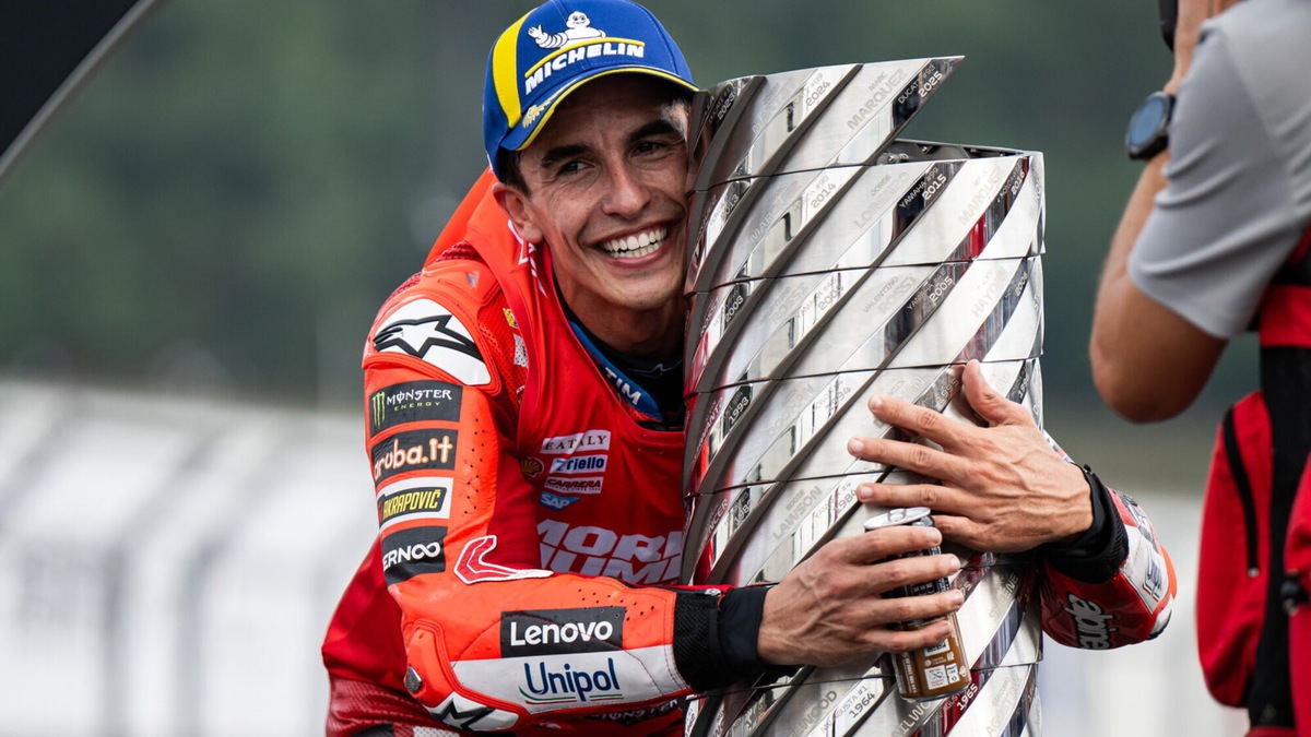 MotoGP, i complimenti a Marc Marquez: da Lorenzo ad Alonso e non solo
