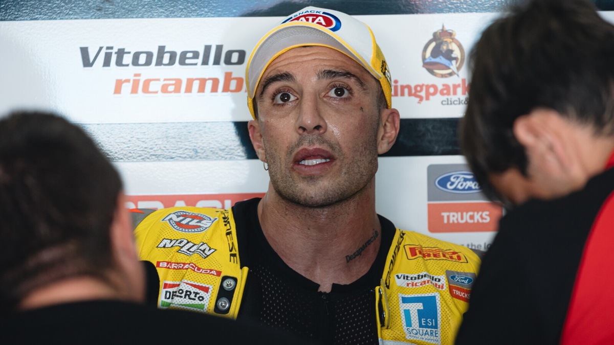 Iannone scherza: “Ad oggi l'opzione migliore per il 2026 è guidare il trattore per la vendemmia”