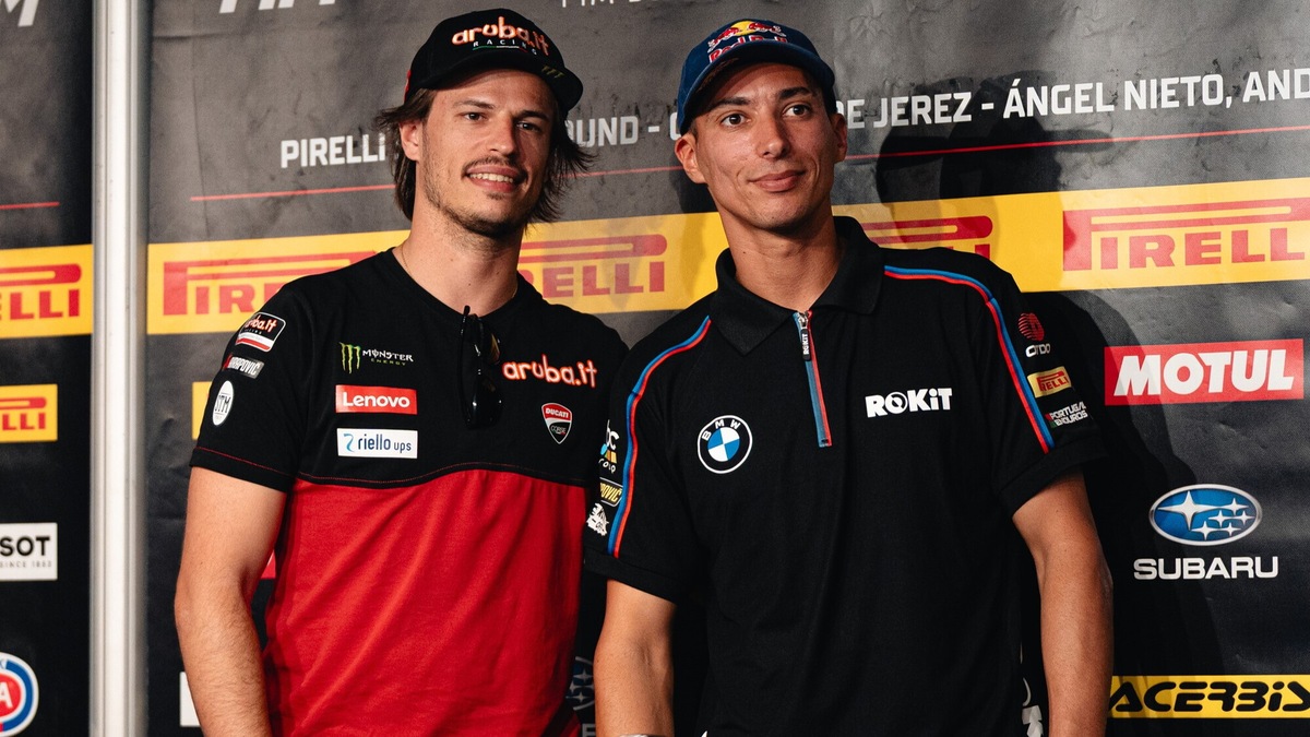 SBK, Razgatlioglu si congratula con Bulega: “Nessun rancore, ci siamo spinti al limite a vicenda”