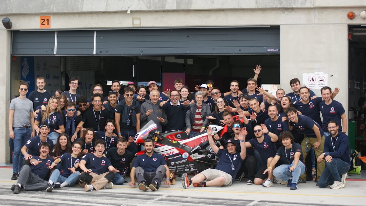 MotoStudent, l’Italia brilla anche tra gli studenti: vittoria per UniBO Motorsport