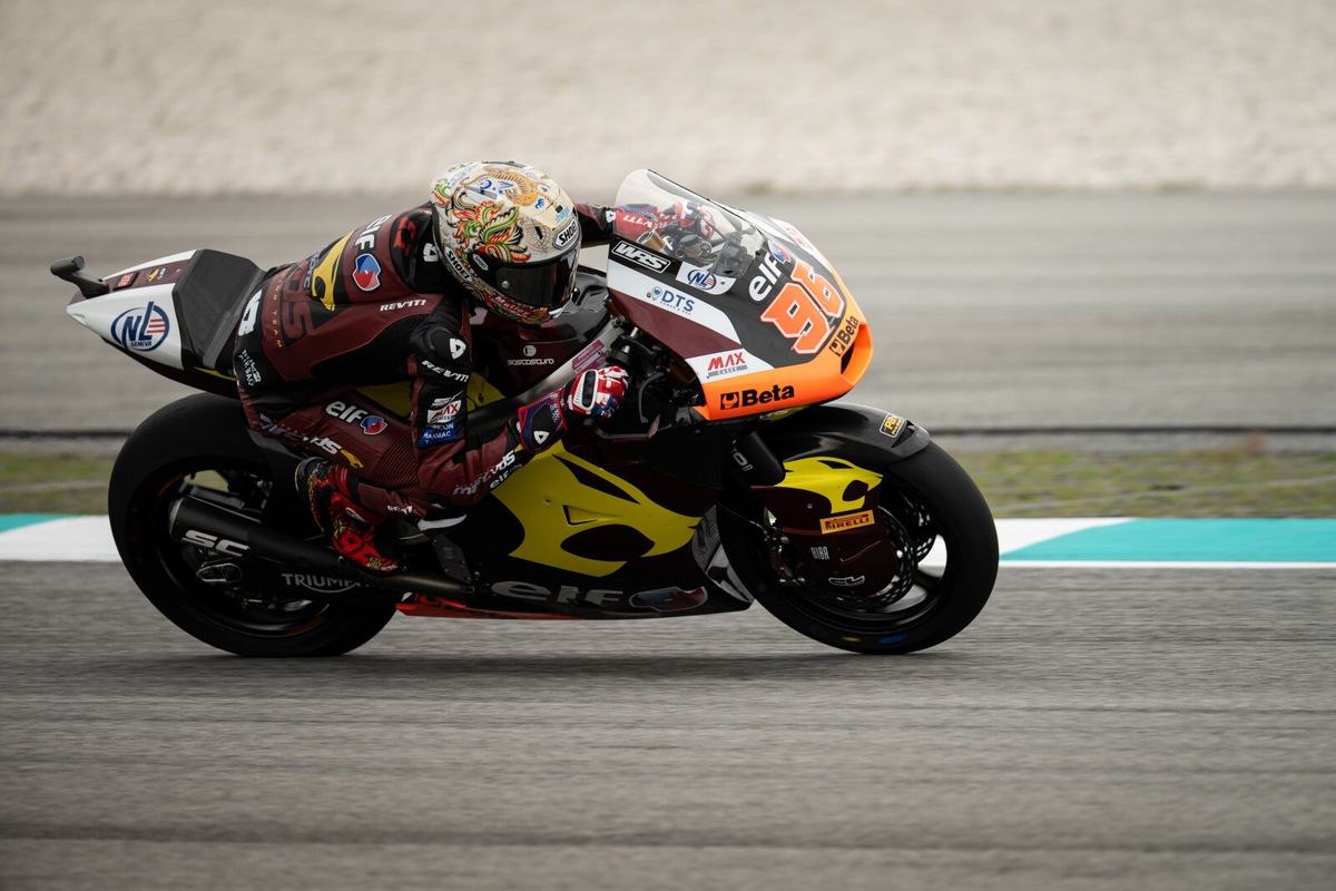 Moto2 Sepang: Manuel Gonzalez il più rapido nelle Practice, ma è Dixon il leader del venerdì