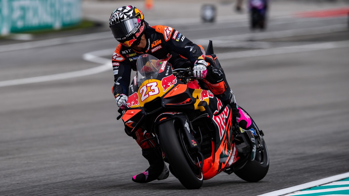 MotoGP: un'altra grande rimonta di Bastianini a Sepang, ma la qualifica...