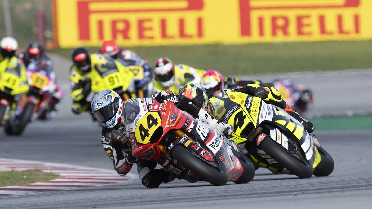 FIM JuniorGP, Barcellona: successi per Orradre e Pawelec nell'Europeo Moto2