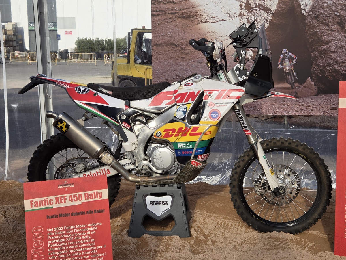 EICMA 2025, dalla moto di Sabine alla KTM di Sanders: tutta la storia della Dakar