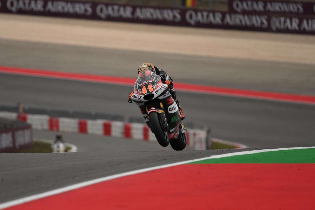 Moto2 Portimao: Aron Canet fa sue anche le P2, fuori dai 10 Vietti e Arbolino