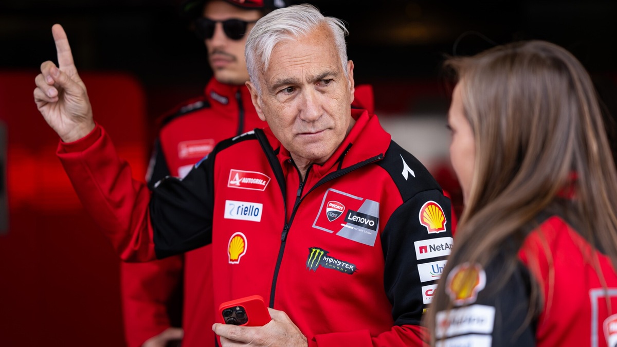 MotoGP, Tardozzi polemico: “Abbiamo fatto di tutto per Pecco, adesso siamo con le spalle al muro”