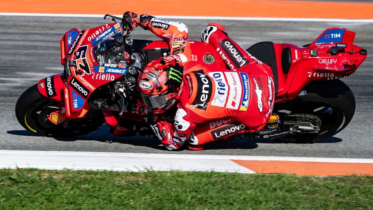MotoGP, Bagnaia: "Dopo 1000 cose provate, nessuno ha idea di cosa fare per migliorare"