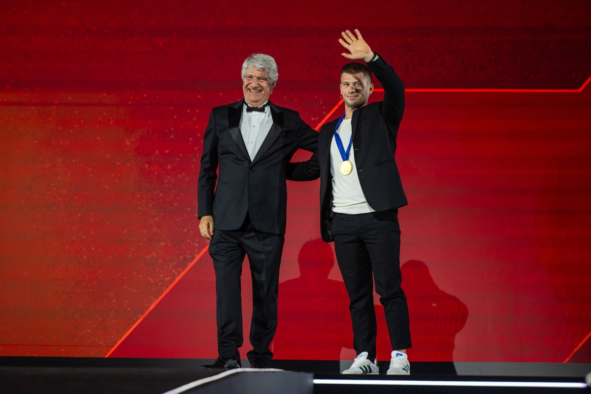 MotoGP Awards 2025: tutte le foto della serata in cui i Campioni sono stati premiati